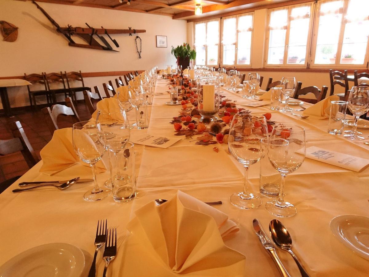Gasthaus Zum Ochsen Neuhaus Εξωτερικό φωτογραφία